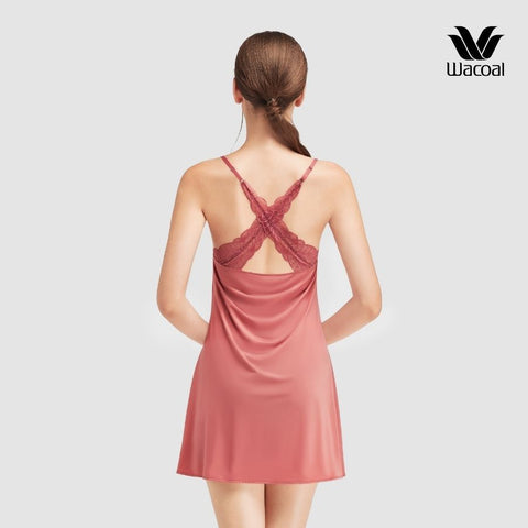 Đầm ngủ chéo dây IIN4416