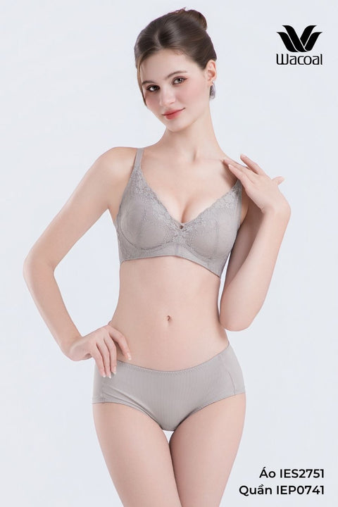 Áo lót không gọng nâng vừa Wacoal IES2751